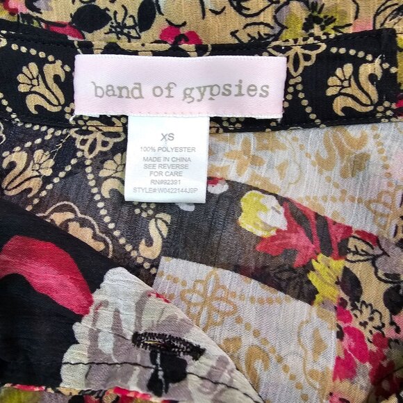 Band of Gypsies Womens Sz XS Sheer Floral Roll Tab Sleeve Blouse Casual Boho Top - Picture 11 of 12